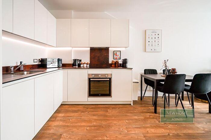 1 Bedroom Flat For Sale In Central House, Eagle Way, Great Warley, CM13