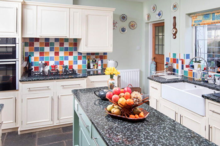 5 Bedroom Detached House For Sale In Great Bowden Road, Market Harborough, LE16
