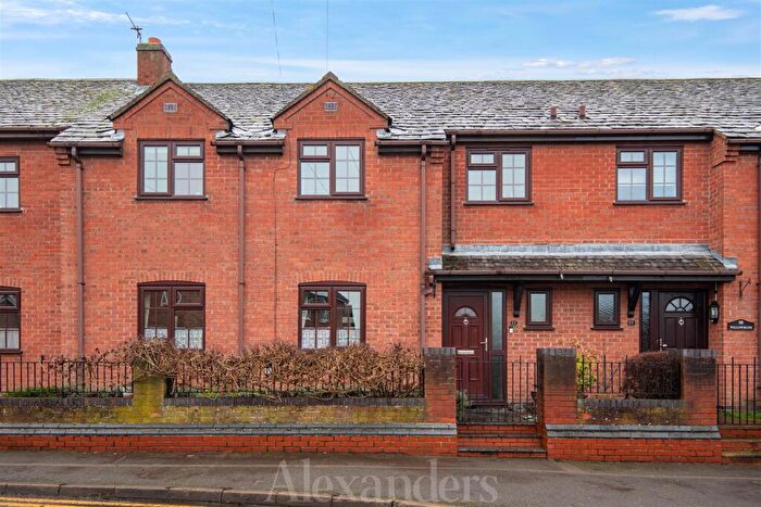 4 Bedroom Town House For Sale In Brook Street, Rearsby, LE7