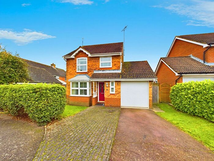 3 Bedroom Detached House For Sale In Nutham Lane, Horsham, RH13