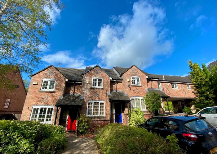 2 Bedroom Mews To Rent In The Spinney, Sandbach, Cheshire, CW11