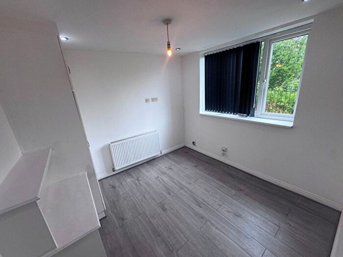 3 Bedroom Terraced House To Rent In West View Terrace, Preston, PR1