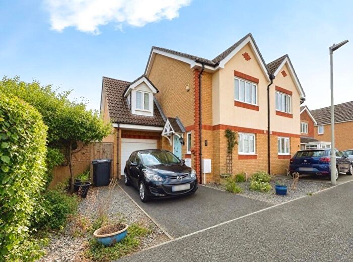 3 Bedroom Semi Detached House For Sale In Warden Point Way, Whitstable, Kent, CT5