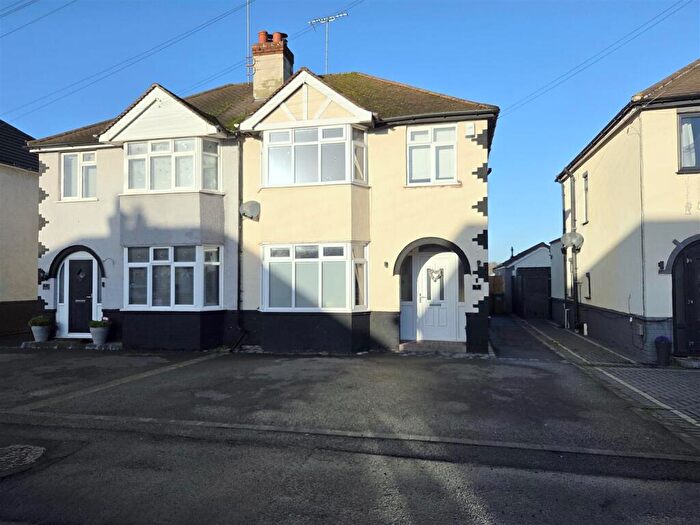 3 Bedroom Semi-Detached House For Sale In Burlish Crossing, Stourport-On-Severn, DY13