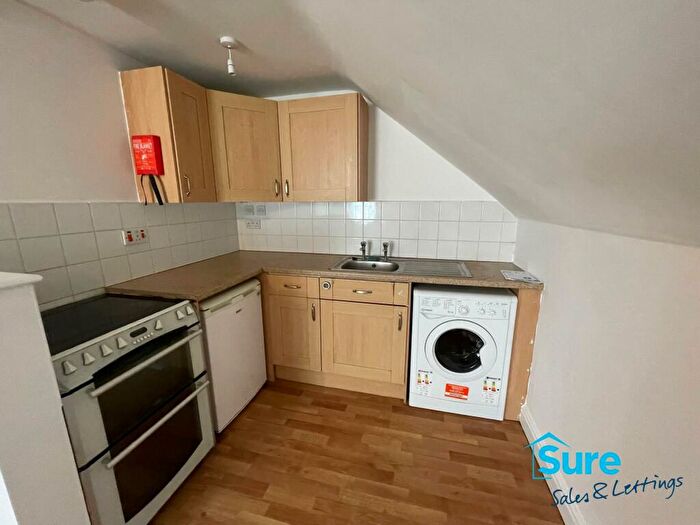 1 Bedroom Flat To Rent In Farm Street, Gloucester, ., GL1