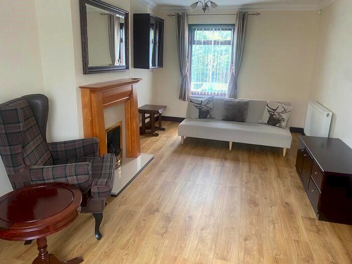 2 Bedroom Semi-Detached House To Rent In Beechwood Avenue, City Centre, Aberdeen, AB16