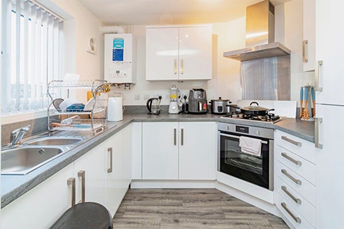 2 Bedroom Flat For Sale In Four Marks Close, Broughton, Milton Keynes, MK10