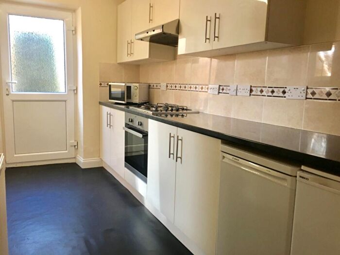 1 Bedroom Flat To Rent In Haystone Place, City Centre *Available With Zero Deposit Guarantee*, PL1
