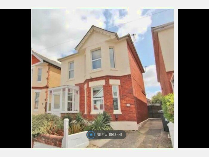 2 Bedroom Flat To Rent In Fredrica Road, Bournemouth, BH9