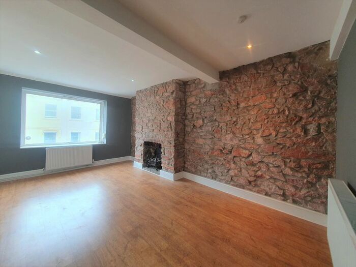 3 Bedroom Maisonette To Rent In Braddons Hill Road West, Torquay, TQ1