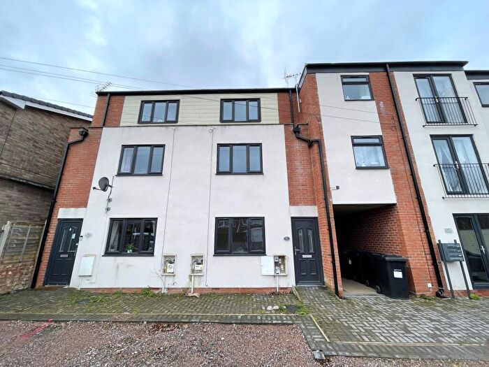 4 Bedroom House To Rent In Haywards Close, Birmingham, B23