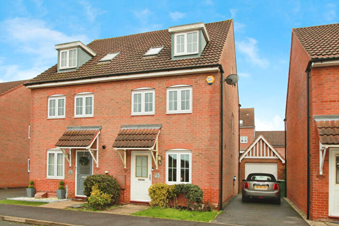 4 Bedroom Semi Detached House For Sale In May Drive, Glenfield, Leicester, Leicestershire, LE3