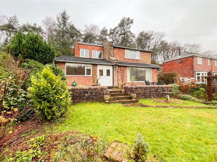 3 Bedroom Detached House For Sale In St. Annes Vale, Brown Edge, ST6