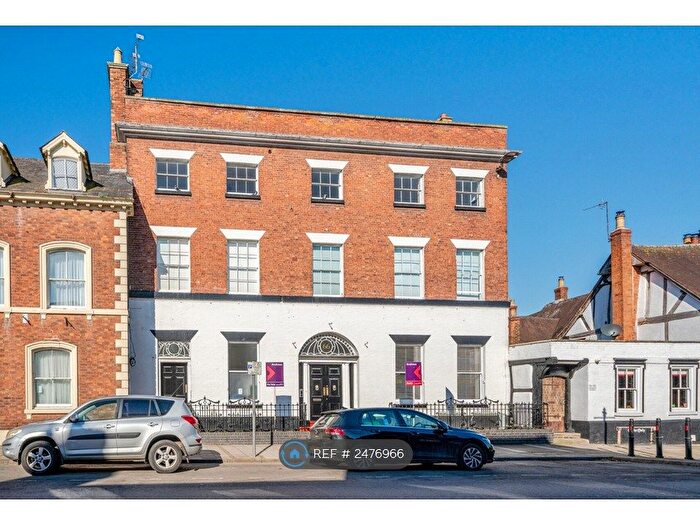 1 Bedroom Flat To Rent In High Street, Tewkesbury, GL20