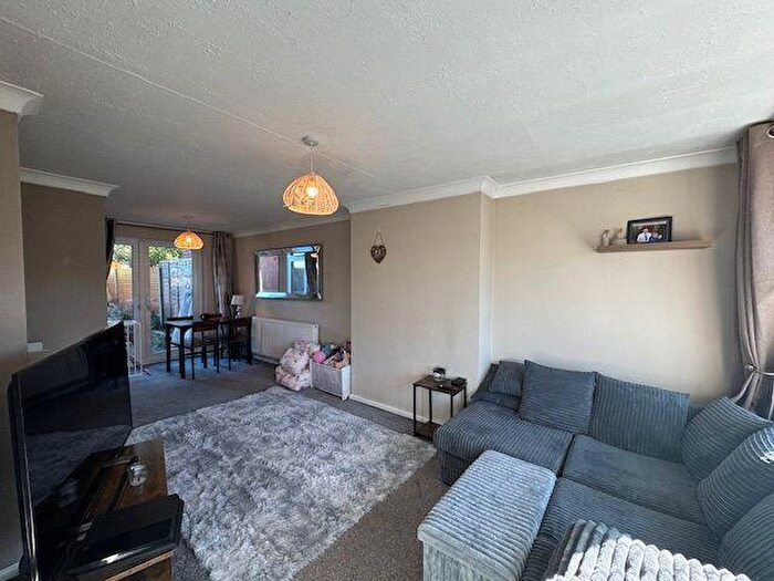 3 Bedroom Semi-Detached House For Sale In Rosewood Avenue, Higher Walton, PR5