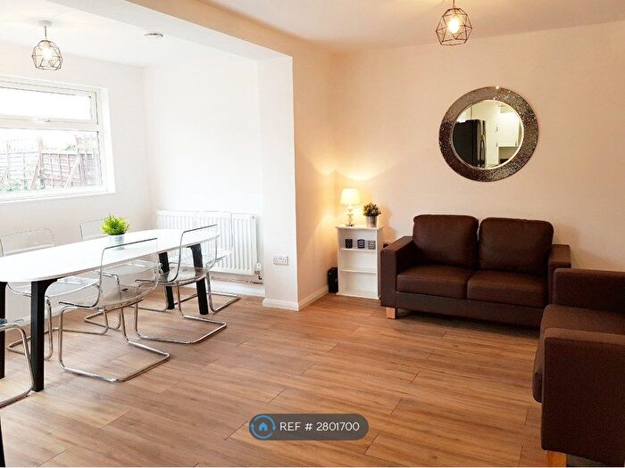 5 Bedroom End Of Terrace House To Rent In Tilling Road, Bristol, BS10