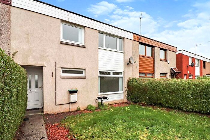 2 Bedroom House To Rent In Lauder Court, Glenrothes, Fife, KY6