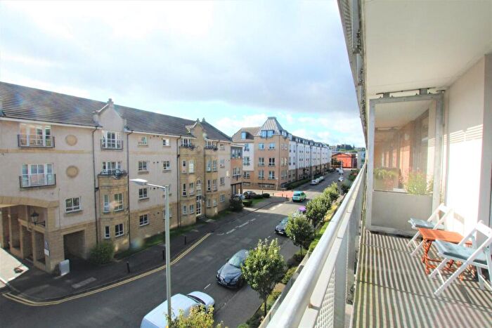 2 Bedroom Apartment To Rent In Hopetoun Street, Bonnington, Edinburgh, EH7