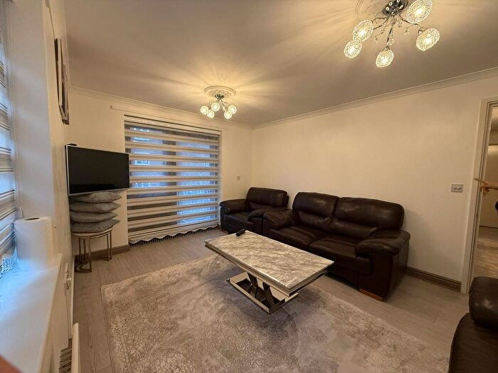 2 Bedroom Flat To Rent In Moselle Street, Tottenham, N17