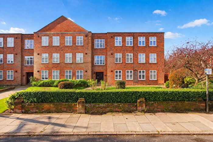 3 Bedroom House To Rent In Grange Street, St. Albans, Hertfordshire, AL3