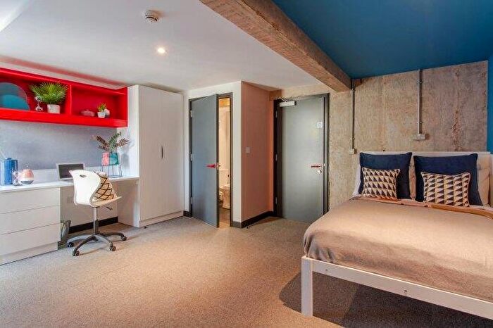 1 Bedroom Flat To Rent In Béton House, S2