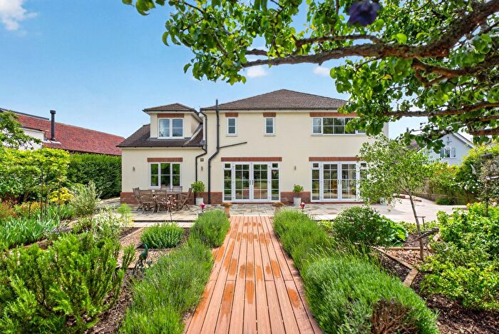 4 Bedroom Detached House For Sale In Welford On Avon, Warwickshire, CV37