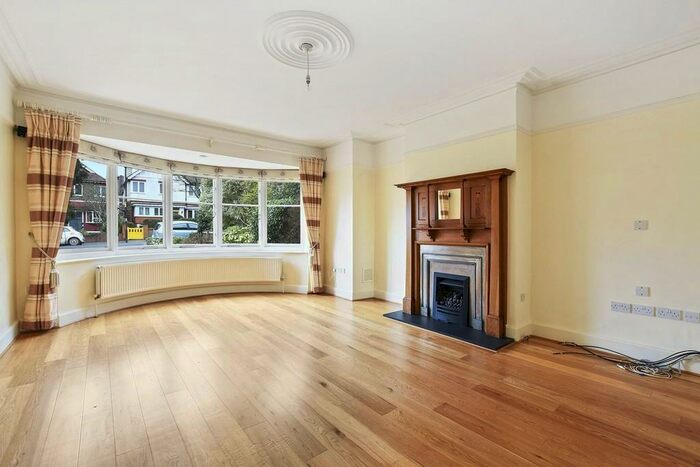 5 Bedroom Detached House To Rent In The Avenue, Muswell Hill, London, N10