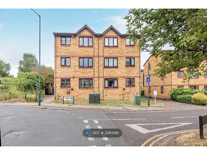 1 Bedroom Flat To Rent In Cornmow Drive, London, NW10