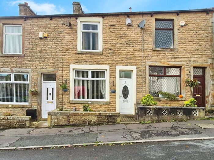 2 Bedroom Terraced House For Sale In Netherwood Street, Burnley, Lancashire, BB10