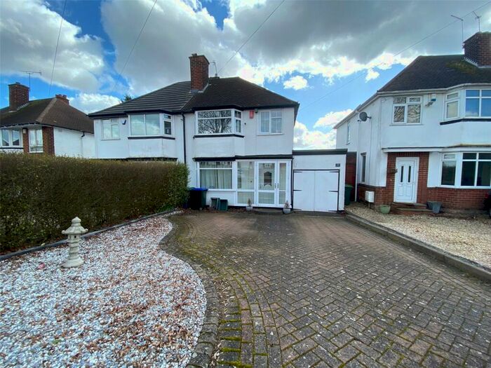 3 Bedroom Semi-Detached House To Rent In Scott Road, Great Barr, Birmingham, West Midlands, B43