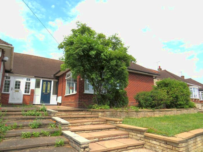 3 Bedroom Bungalow To Rent In Plants Brook Road, Walmley, Sutton Coldfield, B76