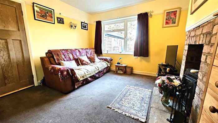 2 Bedroom Semi-Detached House For Sale In Coronation Avenue, Rushwick, Worcester, WR2