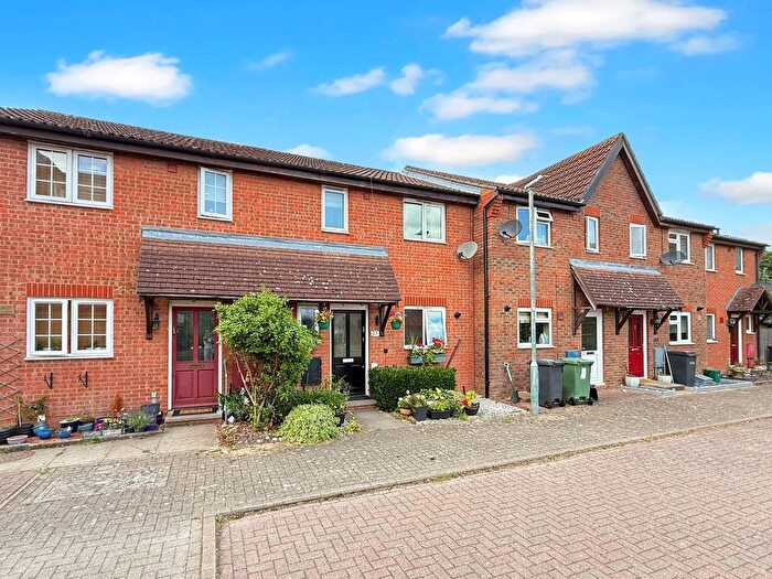 3 Bedroom Terraced House For Sale In Stanstrete Field, Great Notley, Braintree, CM77