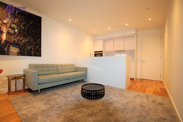 2 Bedroom Apartment To Rent In Simpson Loan, Quartermile, Edinburgh, EH3