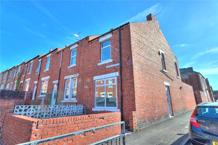 3 Bedroom End Of Terrace House To Rent In Eva Street, Newcastle Upon Tyne, Tyne And Wear, NE15