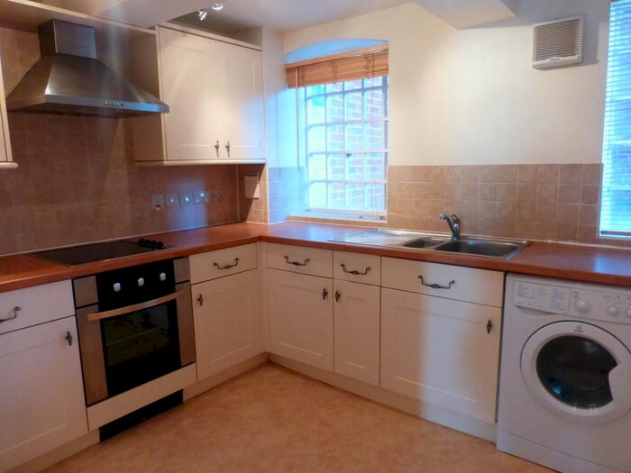 1 Bedroom Flat To Rent In Grosvenor Gate, Leicester LE5