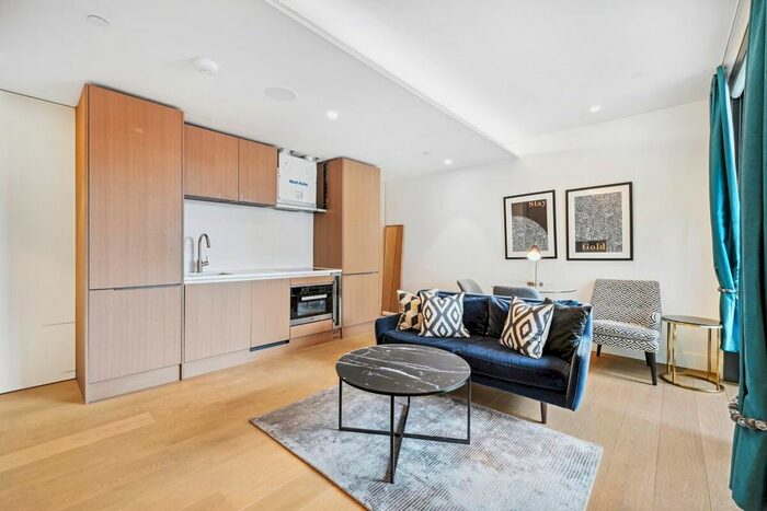 Studio To Rent In Rathbone Place, London, W1T