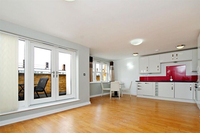 2 Bedroom Flat To Rent In Westport Street, London, E1