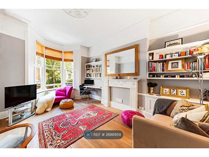 1 Bedroom Flat To Rent In Raised Ground Floor, London, W14