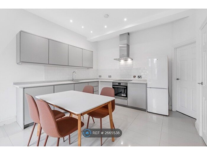 2 Bedroom Flat To Rent In Sprringbank Road, London, SE13