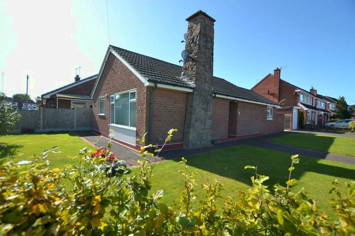 2 Bedroom Detached Bungalow To Rent In Eastgate Road, Holmes Chapel, CW4
