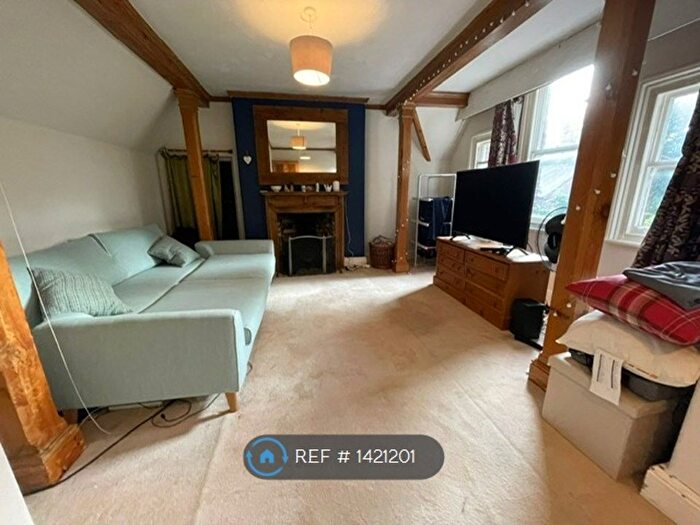 1 Bedroom Flat To Rent In The Avenue, Hitchin, SG4