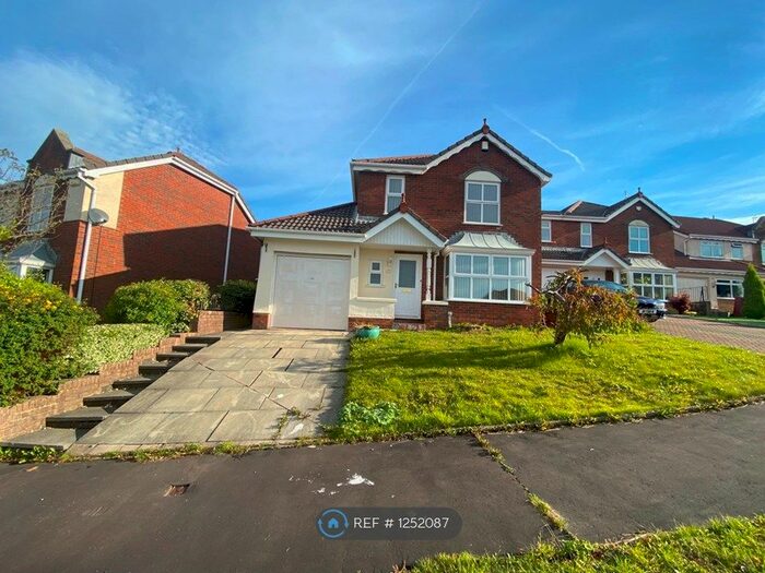 4 Bedroom Detached House To Rent In Rowen Park, Blackburn BB2