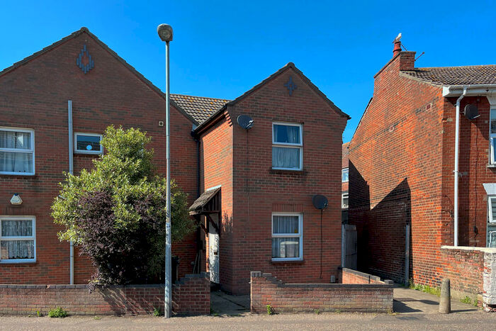 1 Bedroom Ground Maisonette To Rent In Middle Market Road, NR30