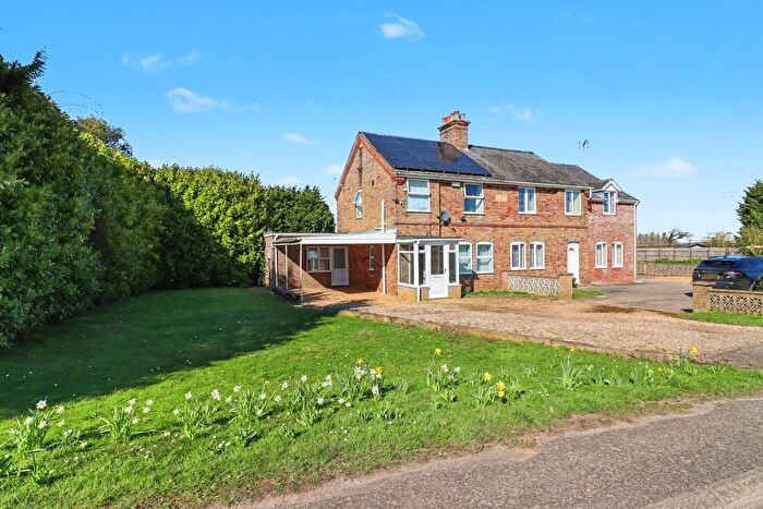 2 Bedroom Semi-Detached House For Sale In Main Road, Terrington St. John, PE14