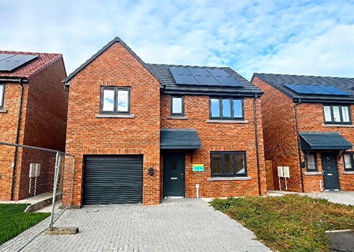 4 Bedroom Detached House For Sale In Woodside Meadows, Hartlepool, TS25