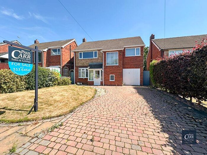 3 Bedroom Detached House For Sale In Hundred Acre Road, Streetly, Sutton Coldfield, B74