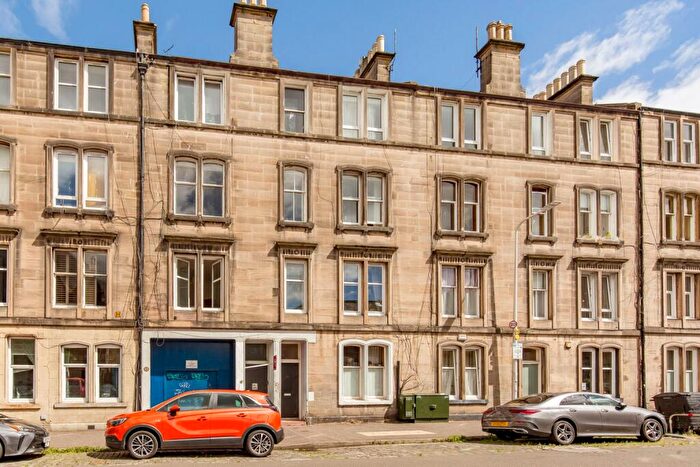 1 Bedroom Flat For Sale In / Dalmeny Street, Leith, Edinburgh, EH6