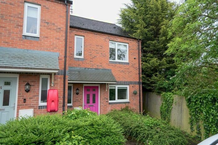 2 Bedroom End Of Terrace House To Rent In Calluna Close, Leicester, LE2