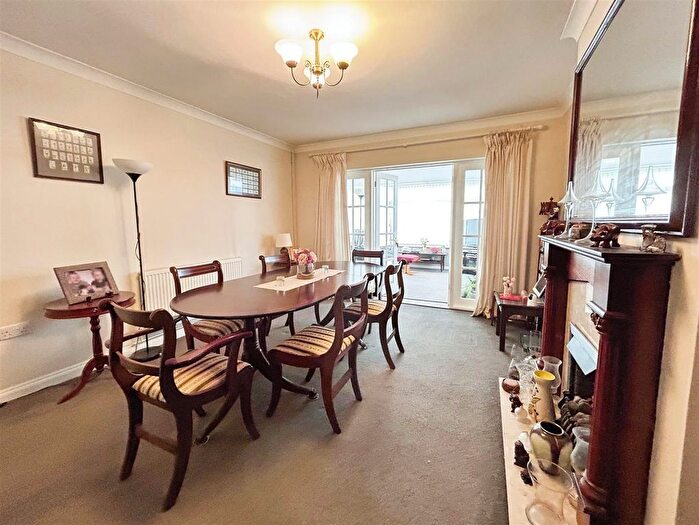 2 Bedroom Detached Bungalow For Sale In Blean View Road, Herne Bay, CT6